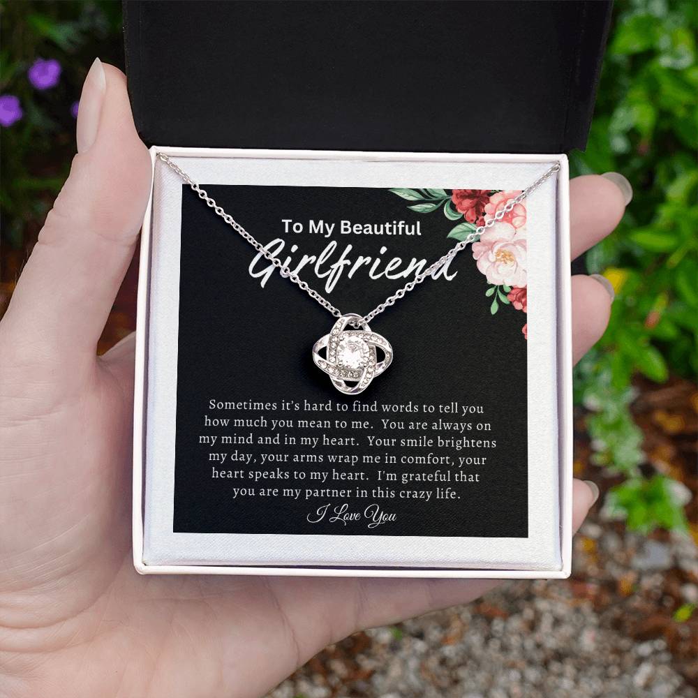 To My Beautiful Girlfriend (Mother's Day Gift, Birthday Gift, Valentine's Day Gift) - Love Knot Necklace