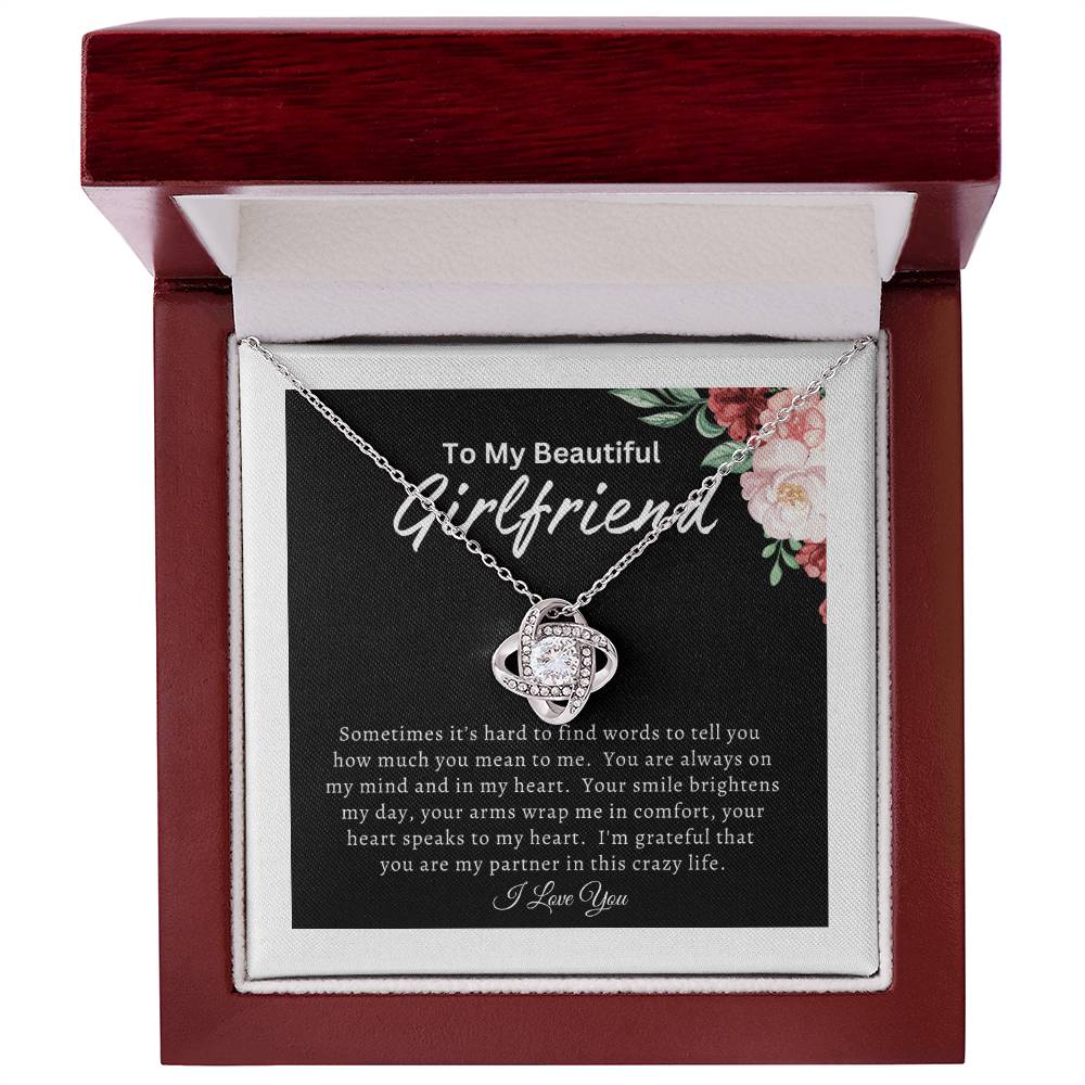 To My Beautiful Girlfriend (Mother's Day Gift, Birthday Gift, Valentine's Day Gift) - Love Knot Necklace