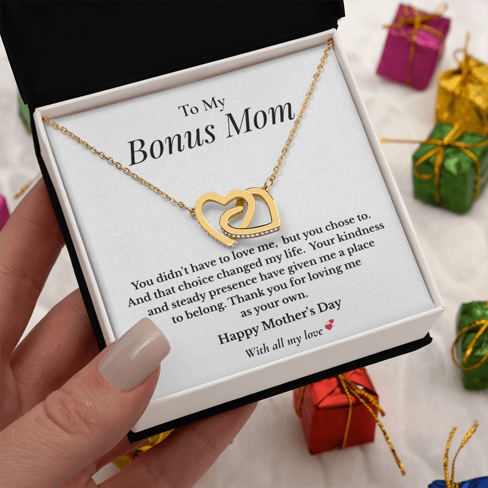 To My Bonus Mom – Mother's Day Interlocking Hearts Necklace